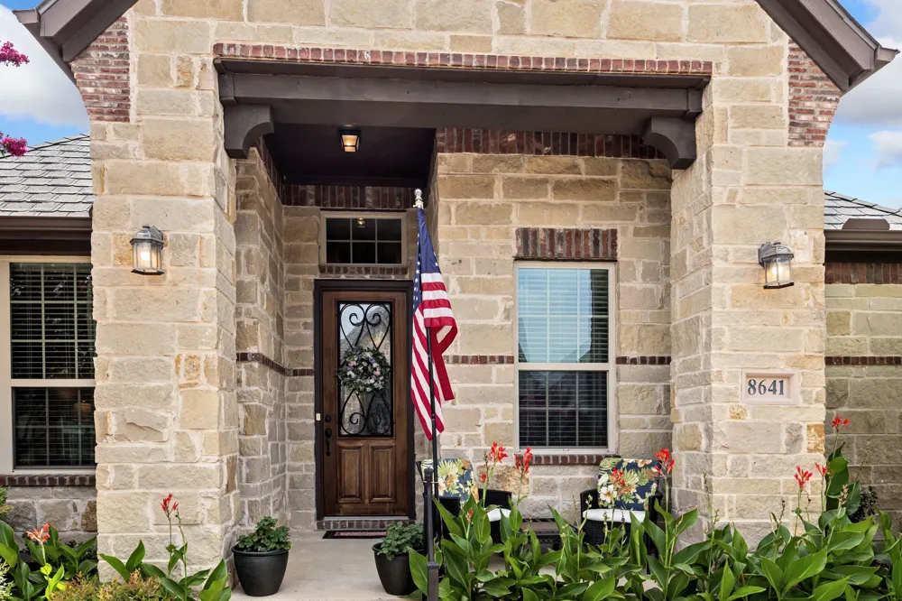 8641 Gracewood Drive McKinney, TX 75070