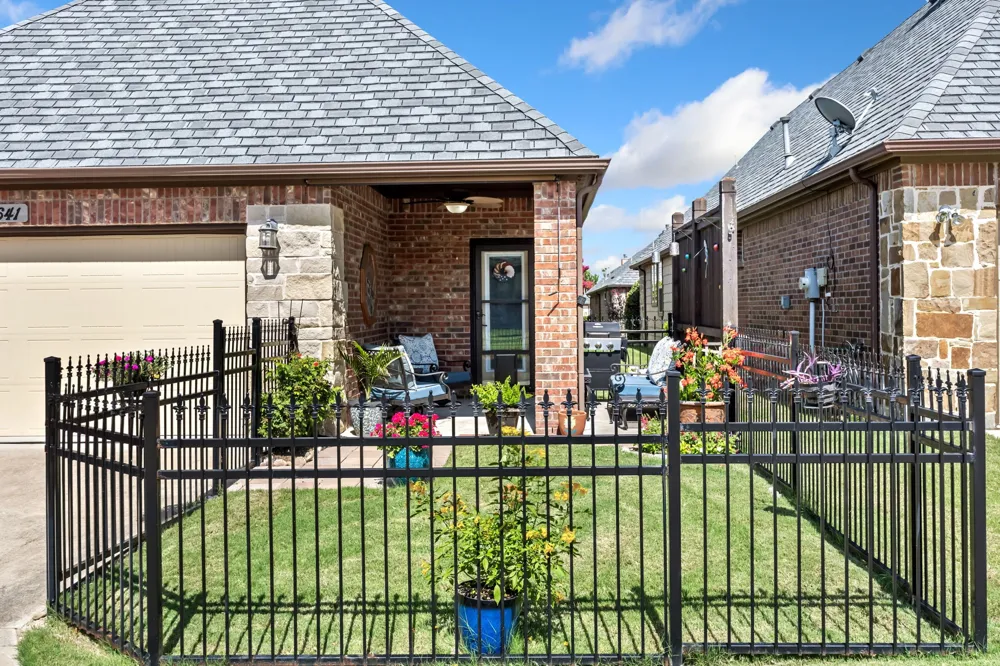 8641 Gracewood Drive McKinney, TX 75070