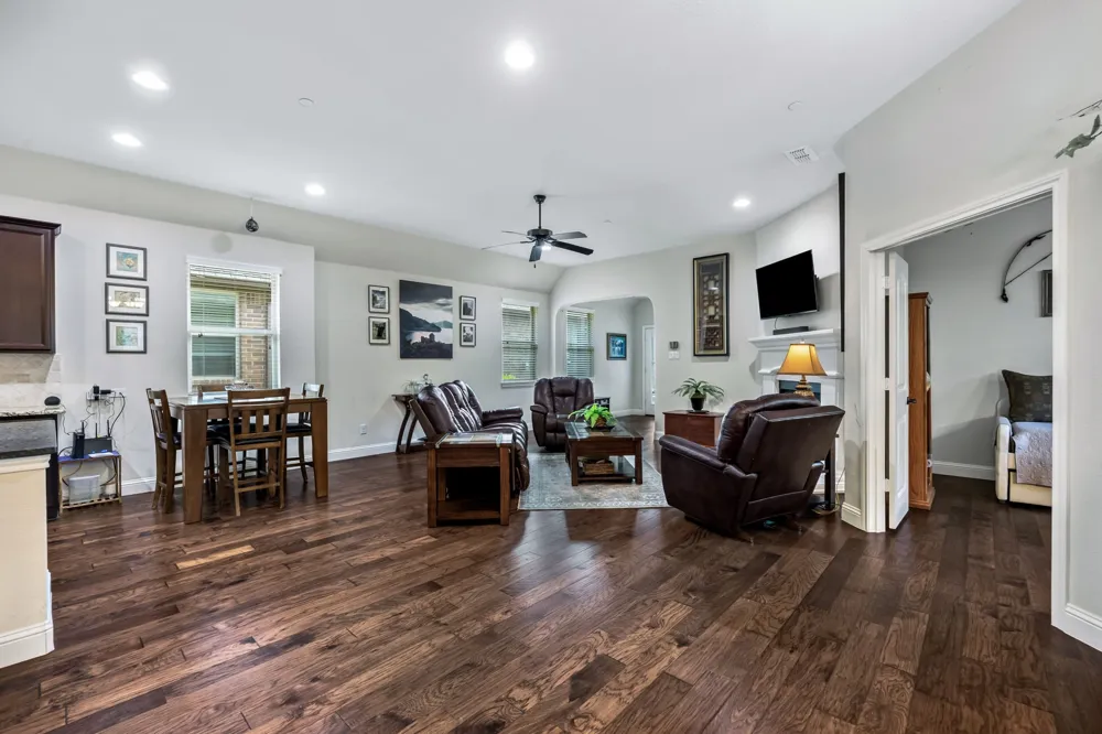 8641 Gracewood Drive McKinney, TX 75070