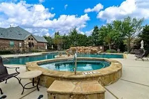 8641 Gracewood Drive McKinney, TX 75070
