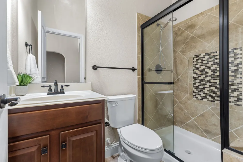 8641 Gracewood Drive McKinney, TX 75070