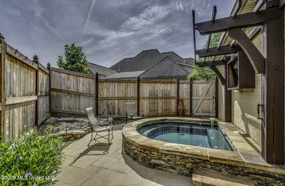 505 Jasper Circle Flowood, MS 39232
