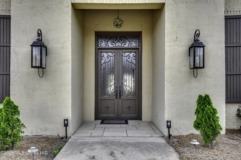 505 Jasper Circle Flowood, MS 39232