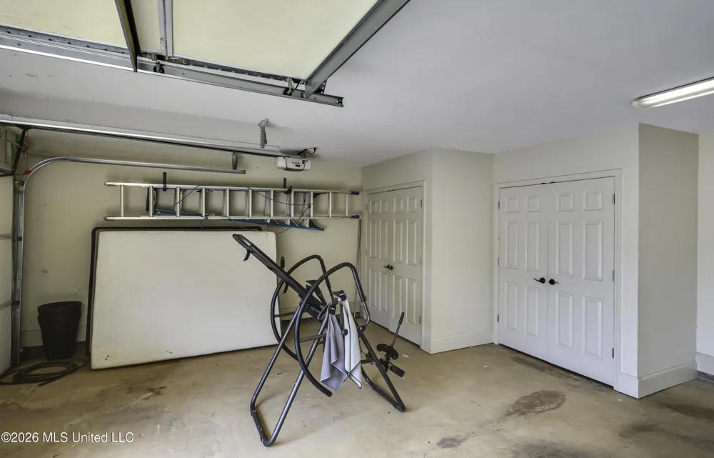 505 Jasper Circle Flowood, MS 39232