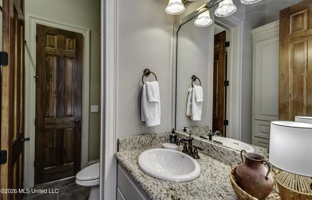 505 Jasper Circle Flowood, MS 39232