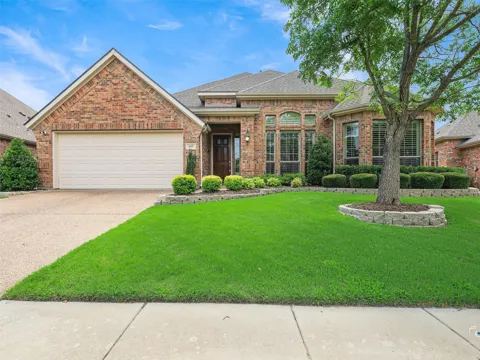 805 Barton Springs Drive