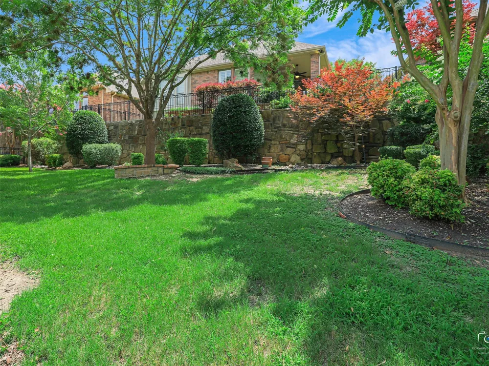 805 Barton Springs Drive Fairview, TX 75069