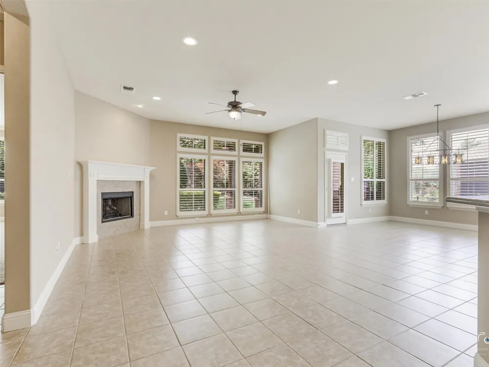 805 Barton Springs Drive Fairview, TX 75069