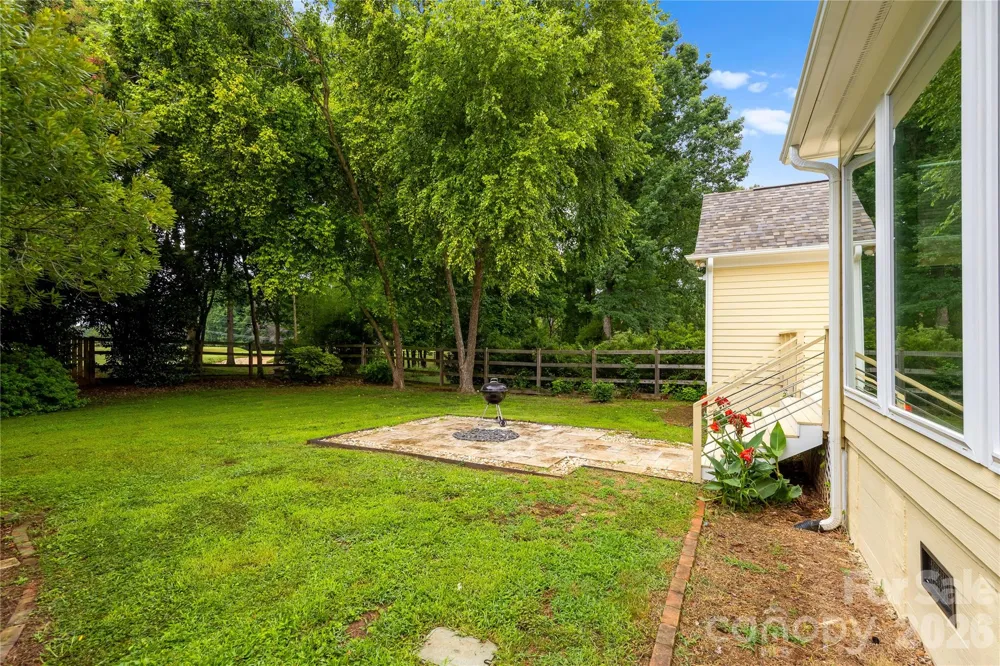 4123 Fairway Downs Court Charlotte, NC 28277