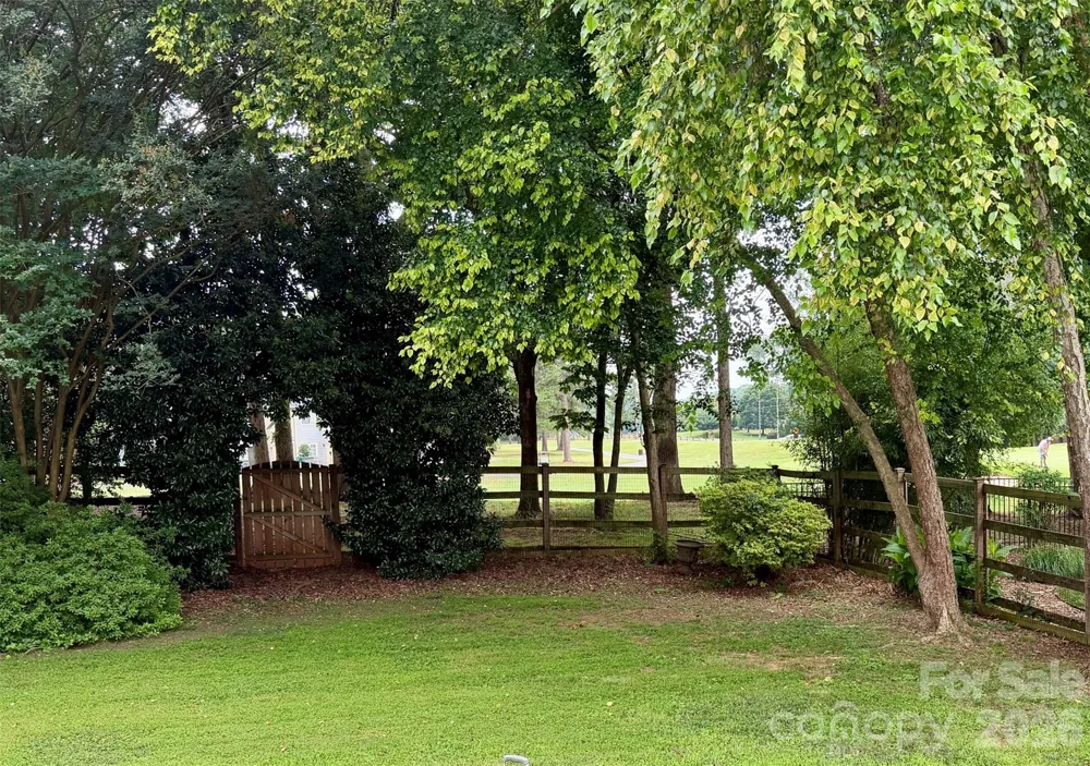 4123 Fairway Downs Court Charlotte, NC 28277