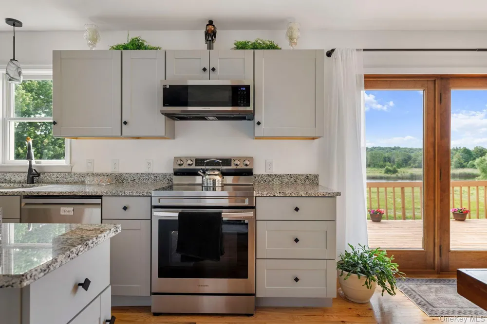 75 Eastern Parkway Germantown, NY 12526