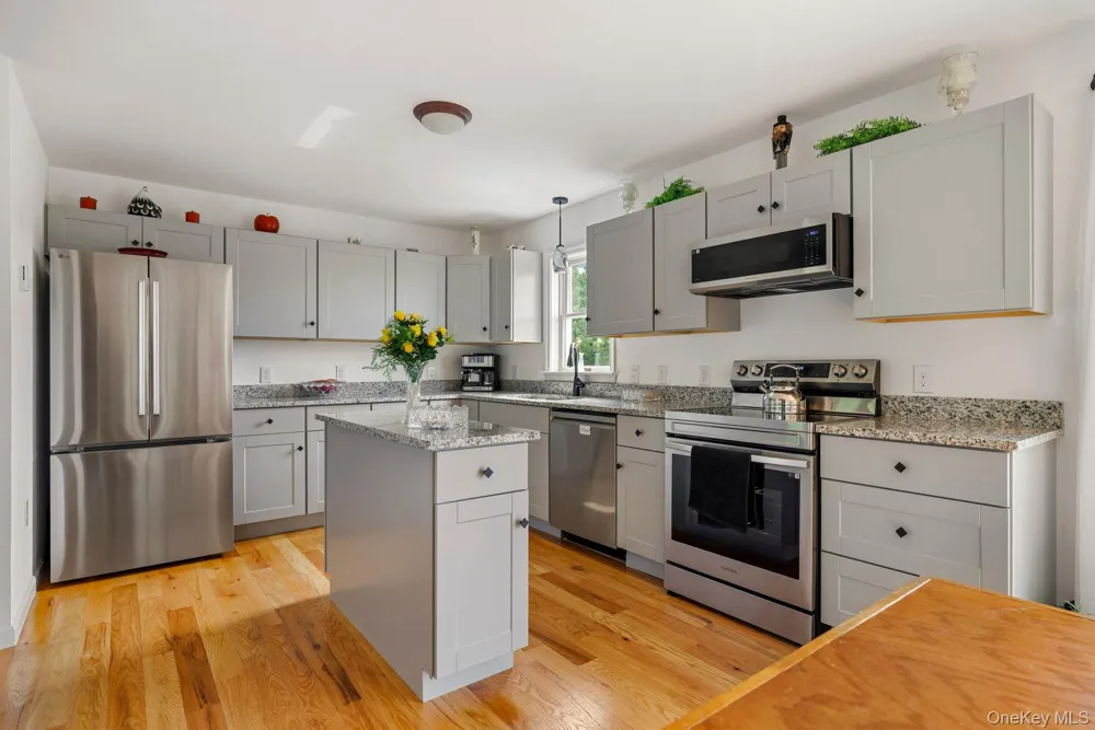 75 Eastern Parkway Germantown, NY 12526