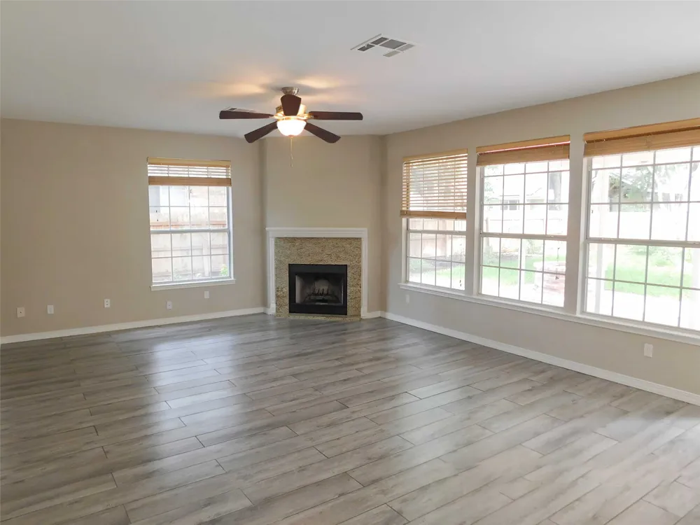 30003 OAKLAND HILLS DRIVE Georgetown, TX 78628