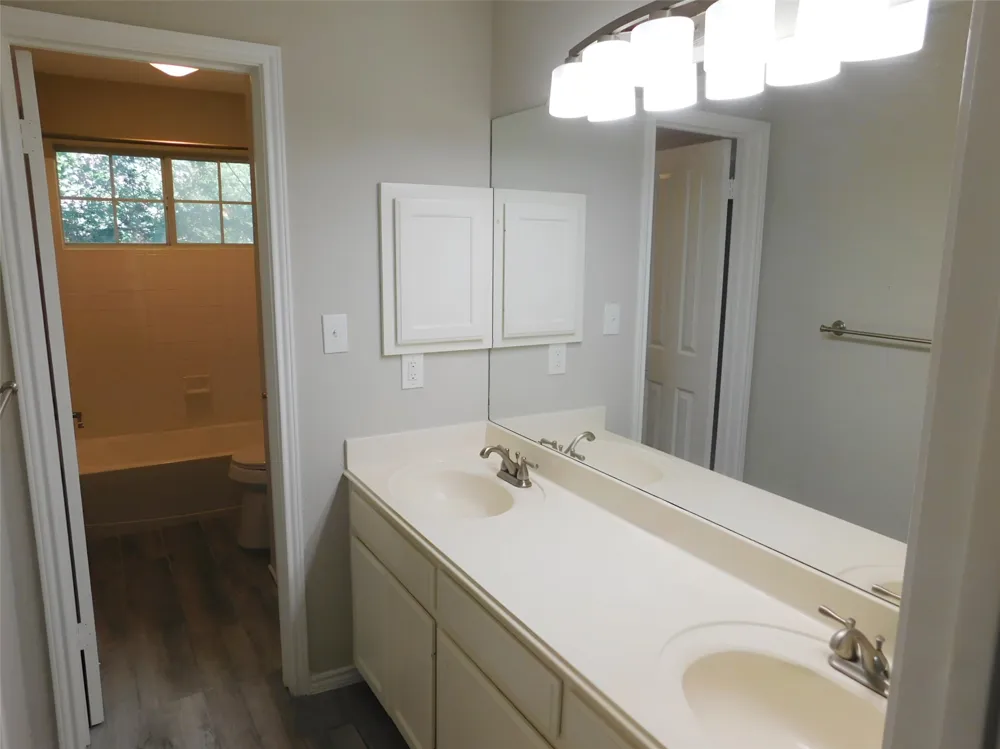 30003 OAKLAND HILLS DRIVE Georgetown, TX 78628