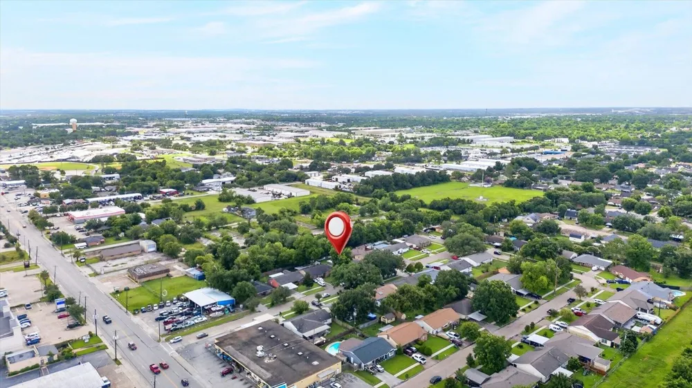 1313 Plymouth Street Pasadena, TX 77502