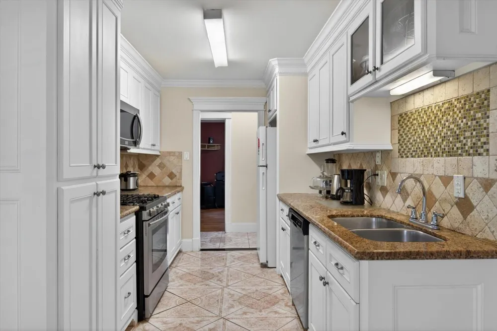 1313 Plymouth Street Pasadena, TX 77502