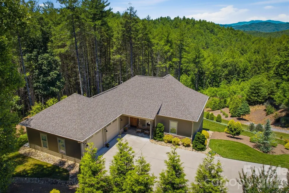 5515 Cedar Cove Way Lenoir, NC 28645