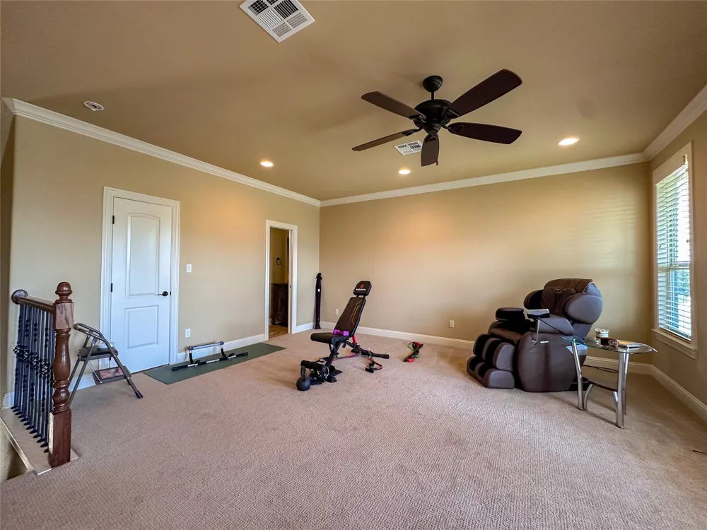 1100 Wessex Drive Woodway, TX 76712