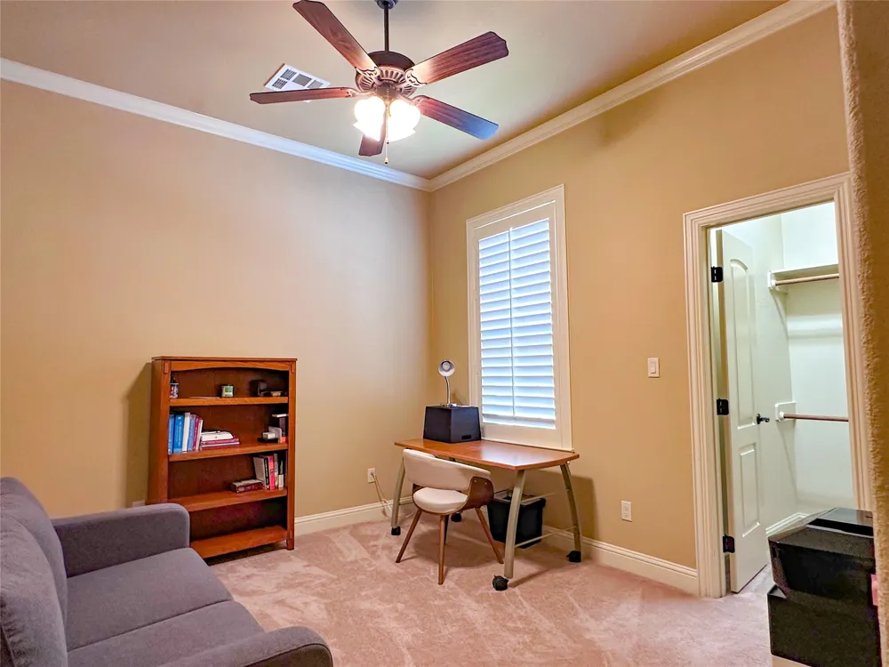1100 Wessex Drive Woodway, TX 76712