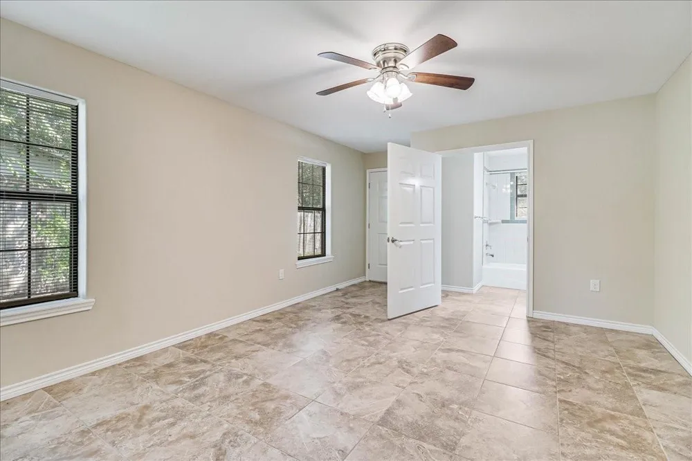 2111 E Lott Avenue Kingsville, TX 78363