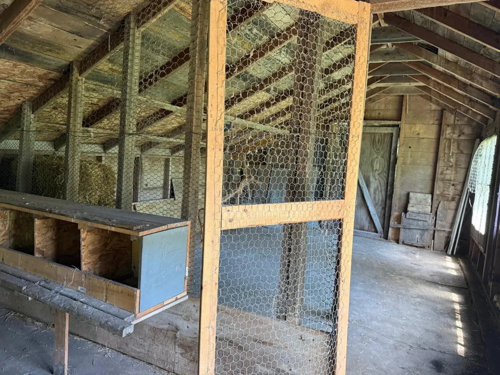 9748 US 31 Free Soil, MI 49411