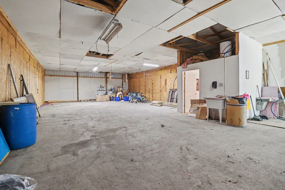 9748 US 31 Free Soil, MI 49411