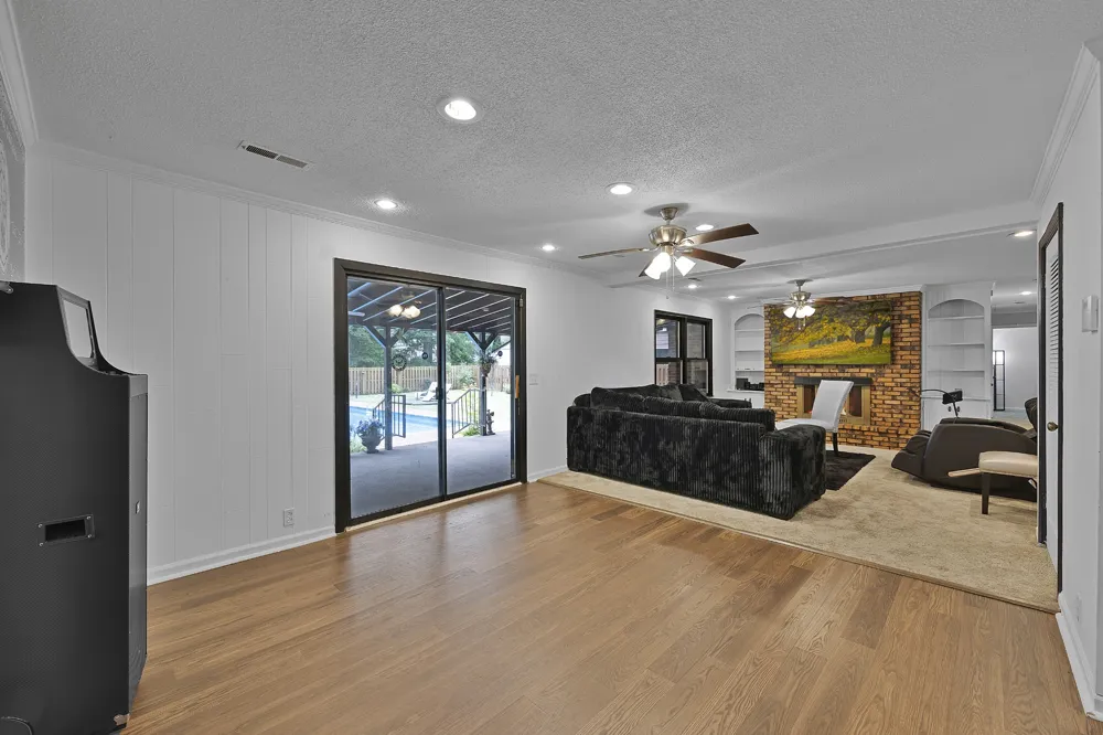 14 Hummingbird Cv Jackson, TN 38305