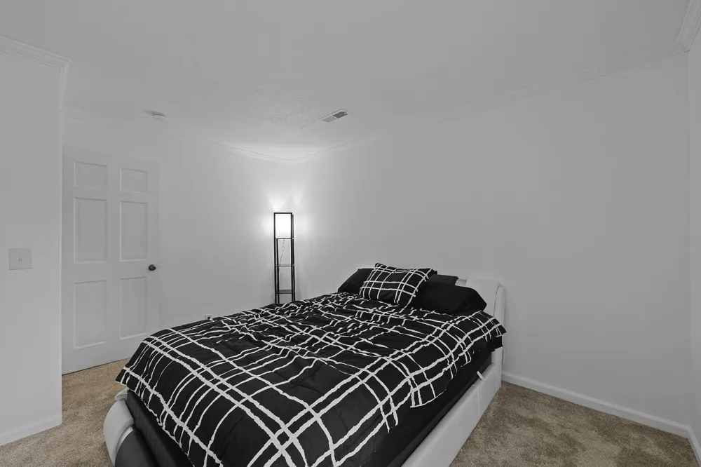 14 Hummingbird Cv Jackson, TN 38305