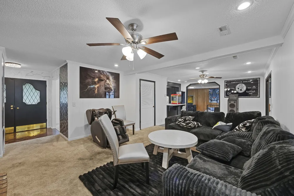 14 Hummingbird Cv Jackson, TN 38305
