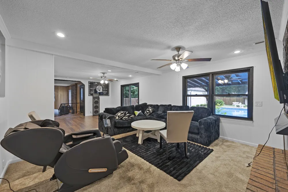 14 Hummingbird Cv Jackson, TN 38305