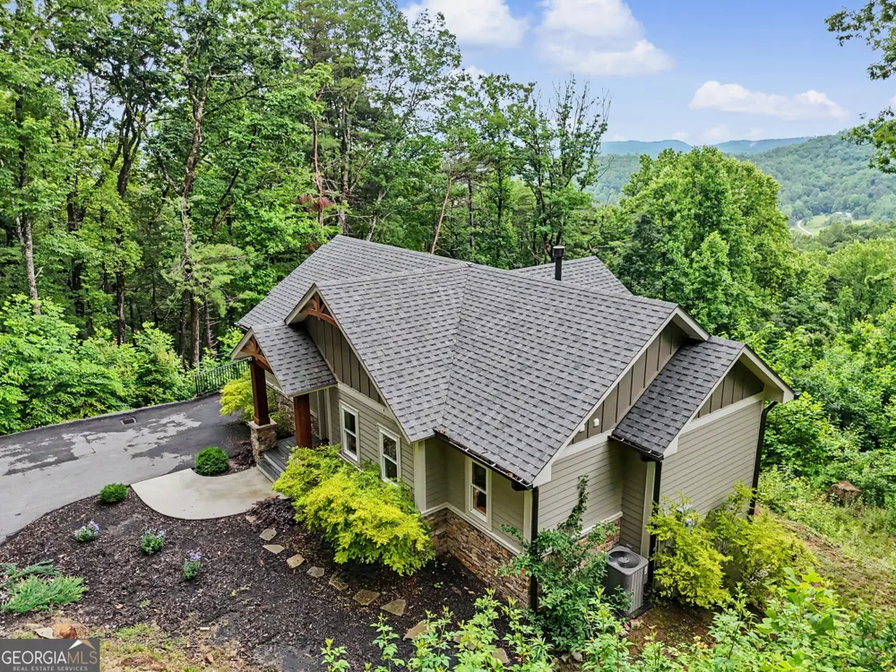 741 Autumn Ridge DR Clayton, GA 30525