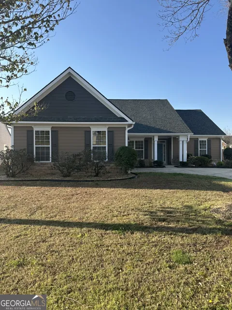 126 Horseshoe LN