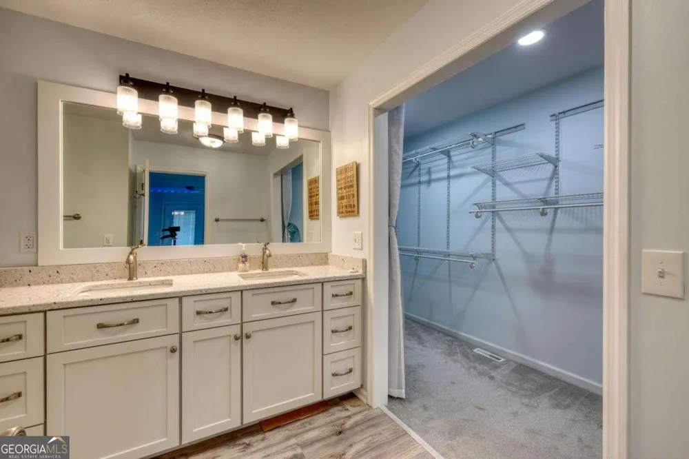 2112 J V Ledford RD Young Harris, GA 30582