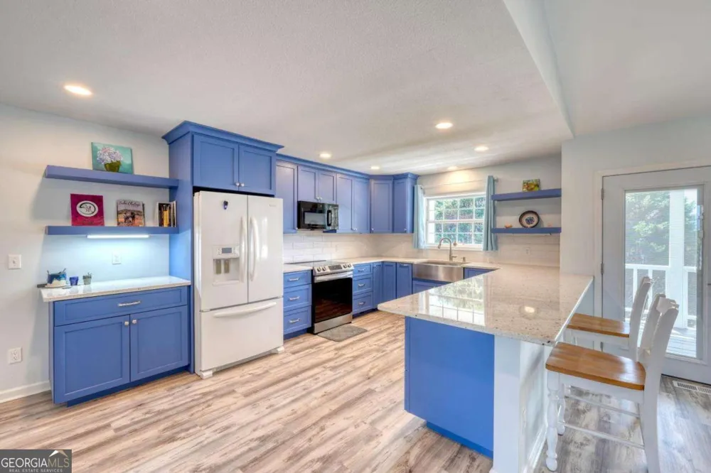 2112 J V Ledford RD Young Harris, GA 30582
