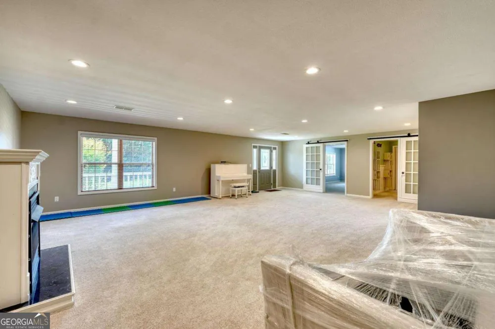 2112 J V Ledford RD Young Harris, GA 30582