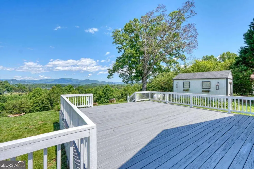 2112 J V Ledford RD Young Harris, GA 30582