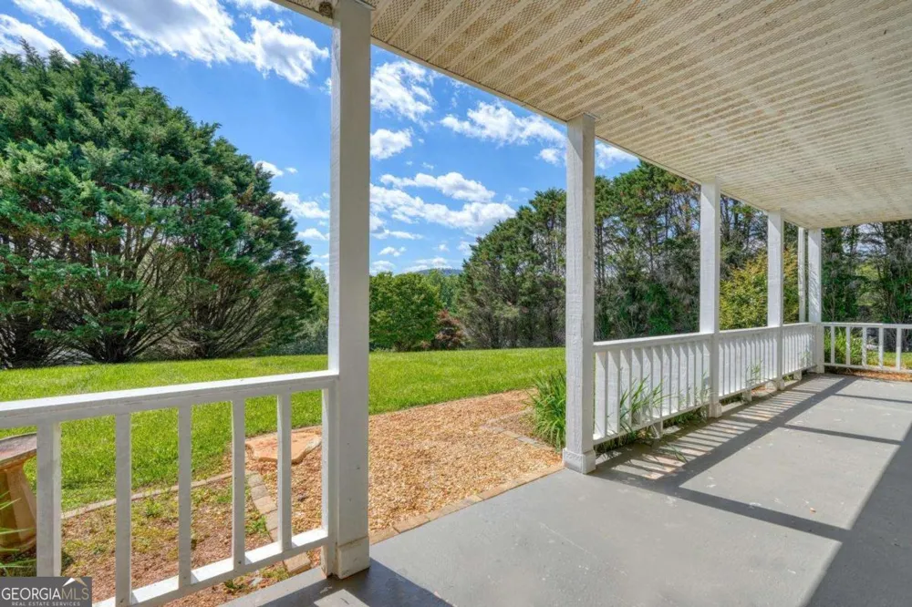 2112 J V Ledford RD Young Harris, GA 30582