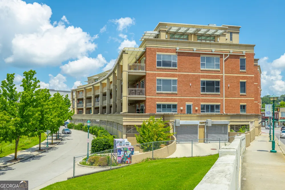 4 Cherokee BLVD Chattanooga, TN 37405