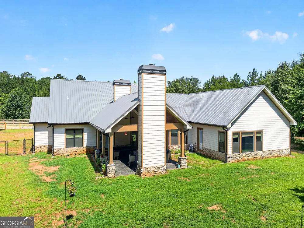 289 Maple DR Williamson, GA 30292