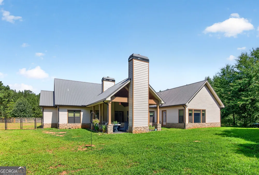 289 Maple DR Williamson, GA 30292
