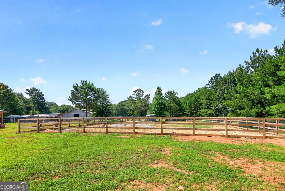 289 Maple DR Williamson, GA 30292