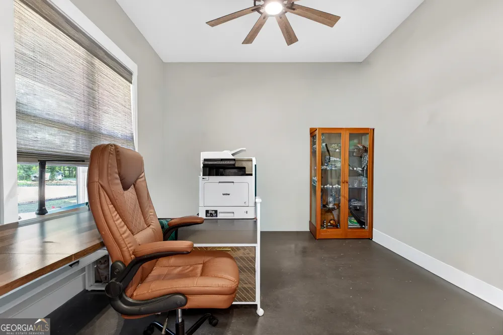 289 Maple DR Williamson, GA 30292