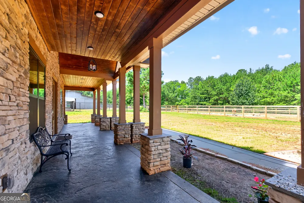 289 Maple DR Williamson, GA 30292