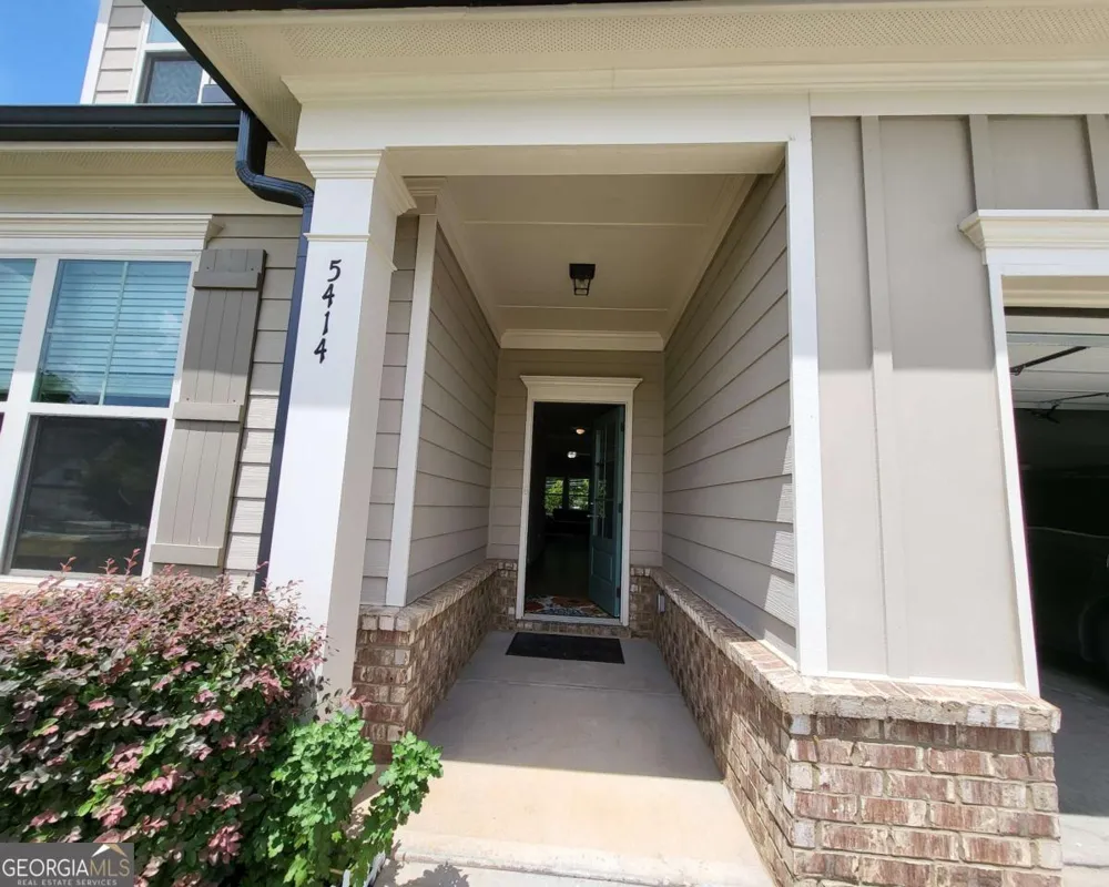 5414 Town Square WAY Flowery Branch, GA 30542