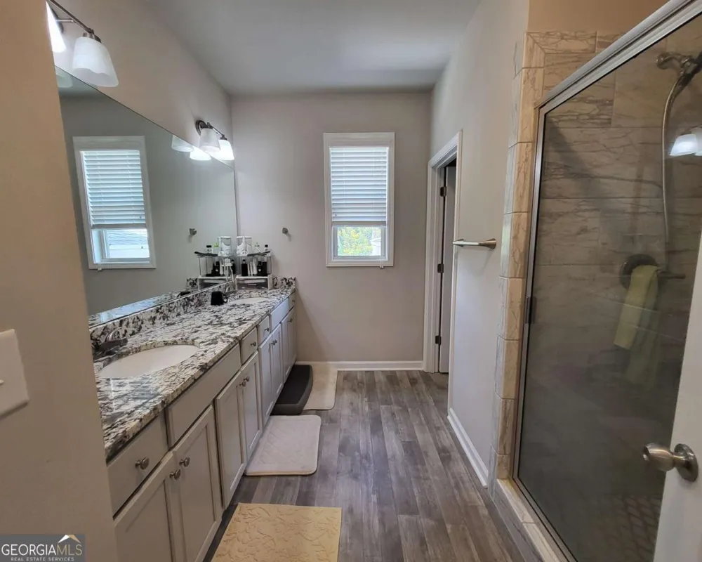 5414 Town Square WAY Flowery Branch, GA 30542