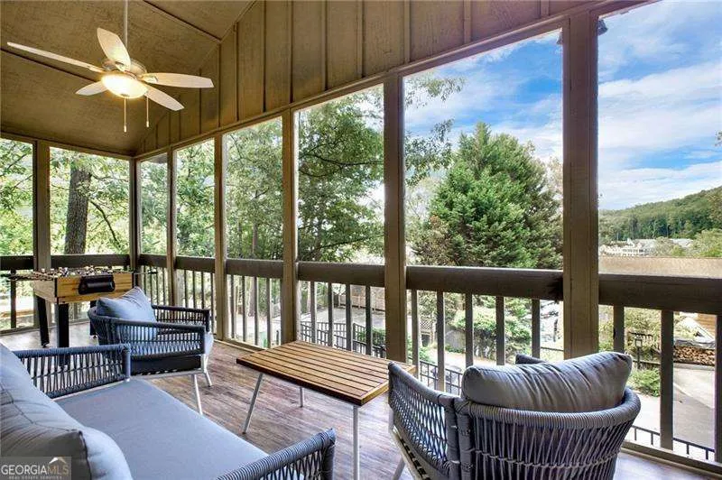 137 NARROWS LOOP Waleska, GA 30183