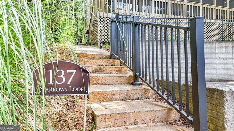 137 NARROWS LOOP Waleska, GA 30183