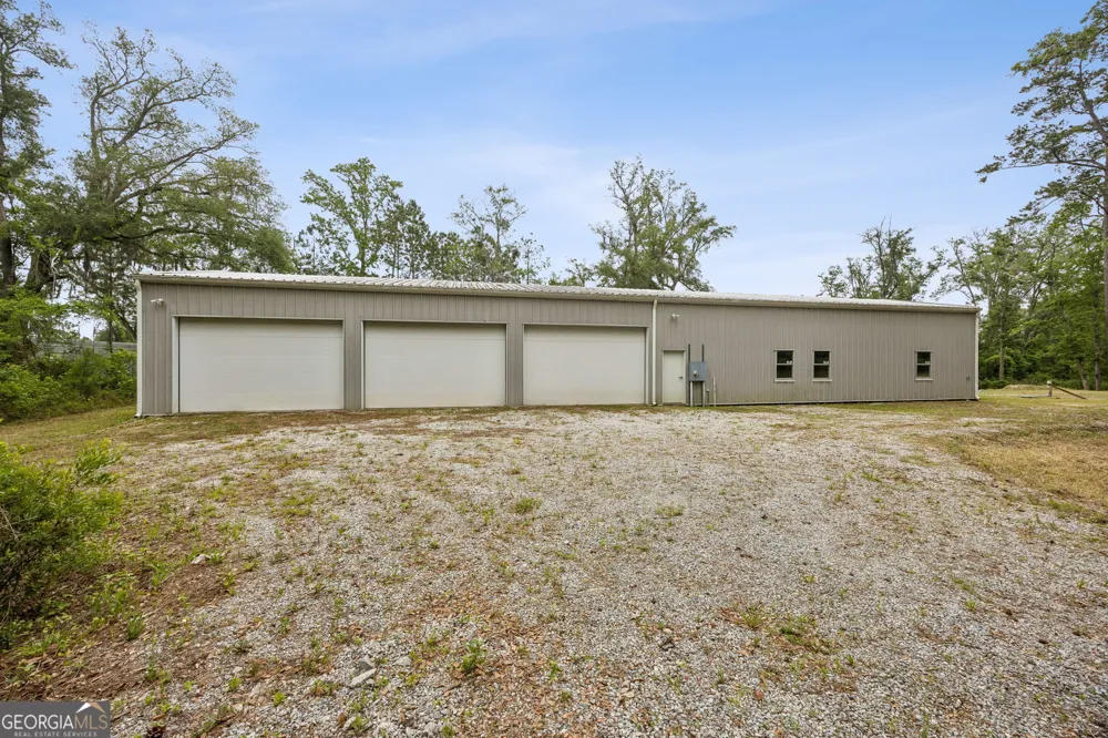 3198 Harrietts Bluff RD Woodbine, GA 31569