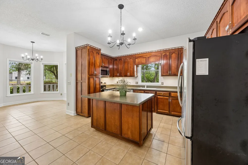 3198 Harrietts Bluff RD Woodbine, GA 31569