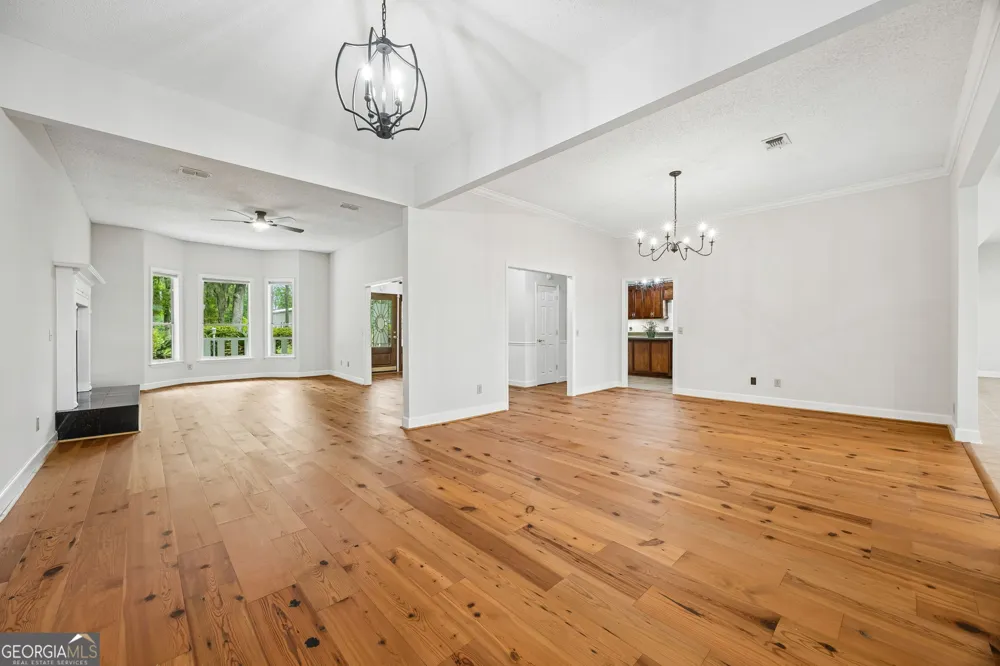 3198 Harrietts Bluff RD Woodbine, GA 31569